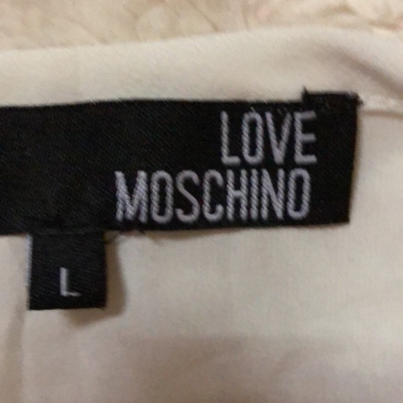 TODAY ONLY: GIRLS MOSCHINO KNEE HIGH WHITE AND DENIM DRESS WITH SIDE POCKETS - Picture 2 of 8